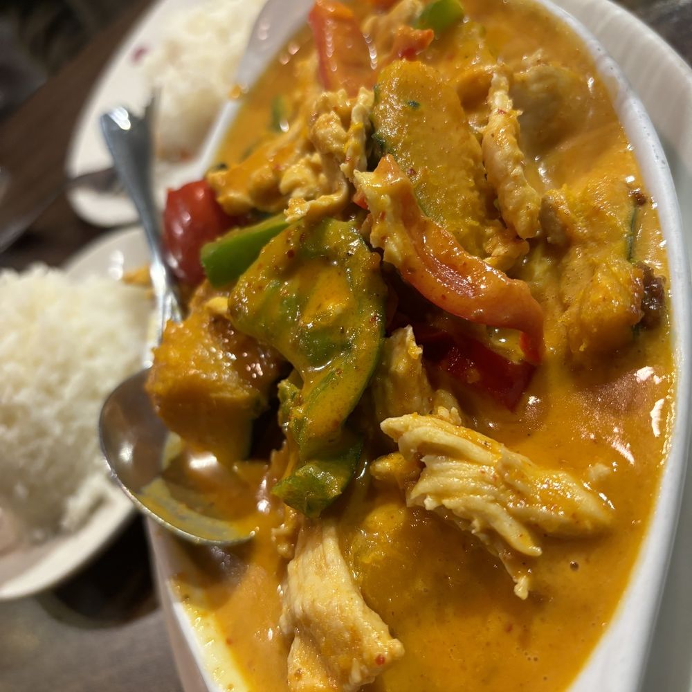 Sanphan Thai Cuisine - Pumpkin Red Curry - Thai Near Me - Washington, DC, District of Columbia Sanphan Thai Cuisine - Pumpkin Red Curry - Thai Near Me - Washington, DC, District of Columbia