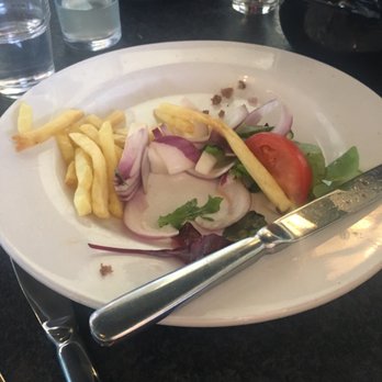 The Fig Tree - Lots of raw onion in the kid's side salad - British Near Me - Penarth, VGL The Fig Tree - Lots of raw onion in the kid's side salad - British Near Me - Penarth, VGL