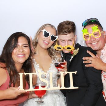 Photo Glam Booth - Photo Booth Rentals Near Me - San Diego, California