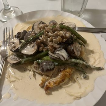 Abba’s Mediterranean Cafe - Bess Chicken - Greek Near Me - Mobile, Alabama