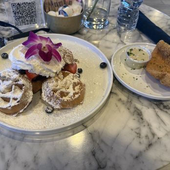 Flavor Rich Restaurant - Vanilla Bean Waffle and Fried Fish - Breakfast & Brunch Near Me - San Antonio, Texas