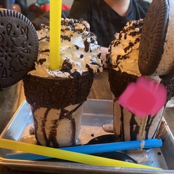 Sids Garage - Oreo shake - Burgers Near Me - Meridian, Idaho Sids Garage - Oreo shake - Burgers Near Me - Meridian, Idaho