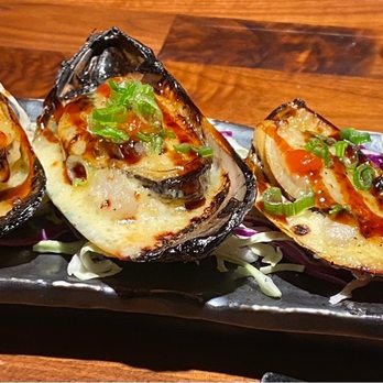 Sapporo Sushi - Baked Mussels - Japanese Near Me - Long Beach, California