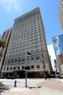 Magnolia Hotel Houston, a Tribute Portfolio Hotel by null