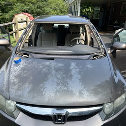 Anthony’s Auto Glass - Windshield out!