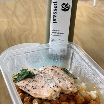 Everytable - Salmon Superfood Salad warmed up - Salad Near Me - Inglewood, California Everytable - Salmon Superfood Salad warmed up - Salad Near Me - Inglewood, California
