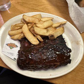 Texas Roadhouse - Half rack ribs - American Near Me - San Antonio, Texas
