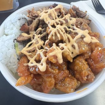 MUKGO - Orange chicken and teriyaki noodles and rice so yummmy - Sushi Bars Near Me - Santa Clarita, California MUKGO - Orange chicken and teriyaki noodles and rice so yummmy - Sushi Bars Near Me - Santa Clarita, California