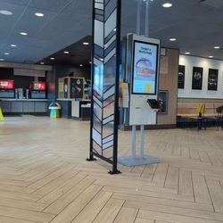 McDonald's - Interior