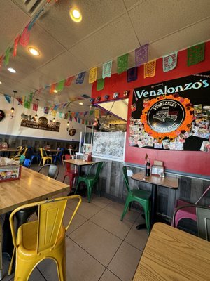 Venalonzo's Tacos by null