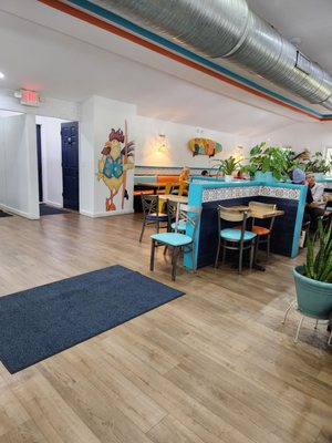 El Pollo Guapo by null