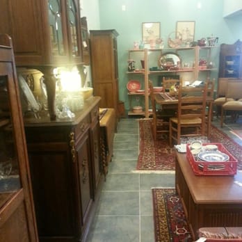 Blue Moon Antiques - Back room - Antiques Near Me - Grantsville, Maryland