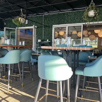 The Water’s Grill - Cocktail Bars Near Me - New Rochelle, New York
