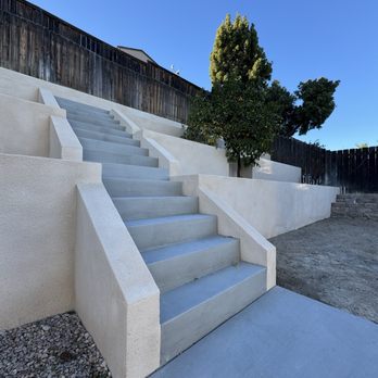 Sunny Builders Group - New Terrace backyard - Landscaping Near Me - San Diego, California Sunny Builders Group - New Terrace backyard - Landscaping Near Me - San Diego, California