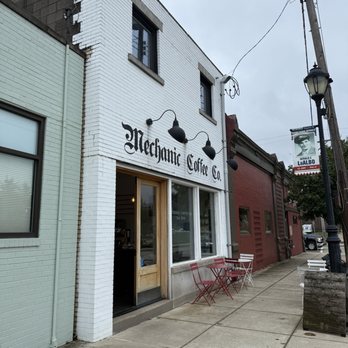 Mechanic Coffee - Coffee & Tea Near Me - Verona, Pennsylvania