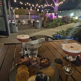 PULPO KITCHEN + LOUNGE - Updated February 2026 - 228 Photos & 85