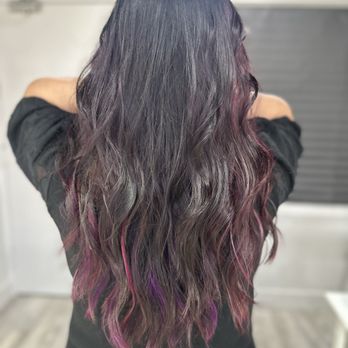 Salon Posh - Beautiful - Hair Salons Near Me - Honolulu, Hawaii