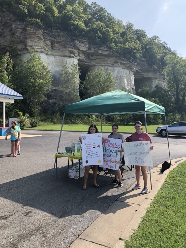 BEACON CAR & PET WASH Updated June 2024 675 E Osage St, Pacific