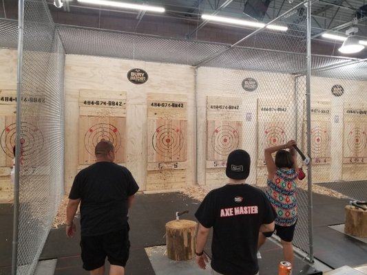 Bury The Hatchet Axe Throwing Philadelphia by null