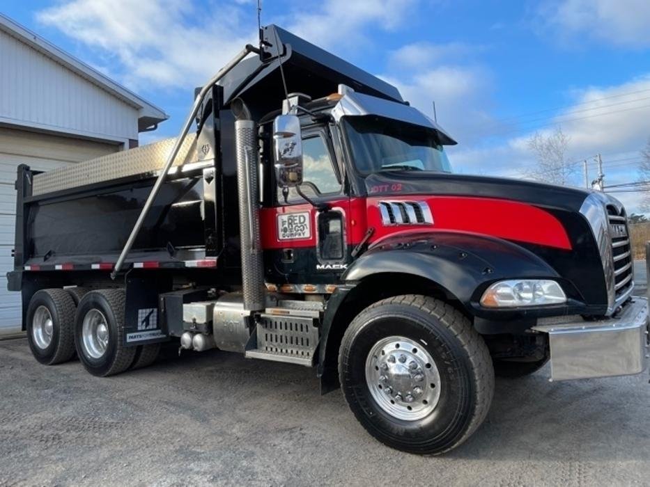 FRED M DUNPHY Updated July 2024 25 Photos 237 Lake Major Road