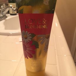 24 hr body Shea butter lotion. 75% off 24 hr body Shea butter lotion. 75% off