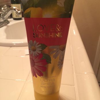 Bath & Body Works - 24 hr body Shea butter lotion. 75% off - Cosmetics & Beauty Supply Near Me - Fresno, California Bath & Body Works - 24 hr body Shea butter lotion. 75% off - Cosmetics & Beauty Supply Near Me - Fresno, California