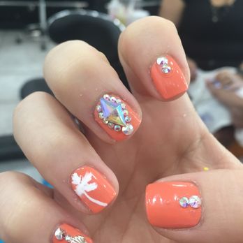 New You Beauty Bar - glue showing and with dots on my nails - Hair Salons Near Me - West Bronx, New York New You Beauty Bar - glue showing and with dots on my nails - Hair Salons Near Me - West Bronx, New York