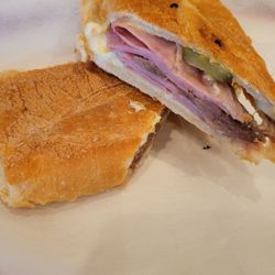 D'Cuba Restaurant - Sandwich Cubano
