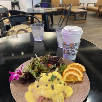 Secret Spot Honolulu - Smoked salmon Benedict is nothing special and only comes on top of a half of everything bagel.  I was still hungry after this. - Bars Near Me - Honolulu, Hawaii