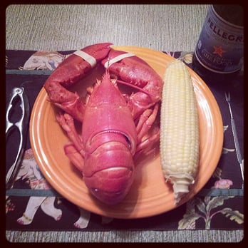 Seaside Market - My awesome Maine lobster.... check out my instagram for my many Cardiff Seaside Market lobster adventures pics... ig: elwangman - Grocery Near Me - Cardiff, California
