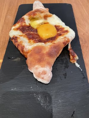 Batoni Khinkali by null