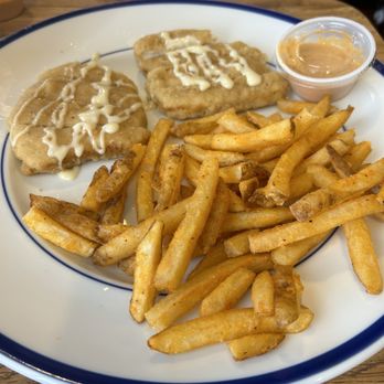 San Fusion - Honey chicken with side fries. My daughter liked the fries too. - Japanese Near Me - Newport, Arkansas