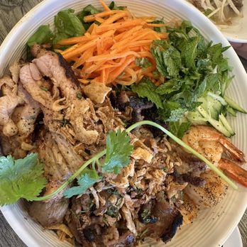 District 5 - Bun chicken and pork and shrimps grillled - Noodles Near Me - Lake Forest, California District 5 - Bun chicken and pork and shrimps grillled - Noodles Near Me - Lake Forest, California
