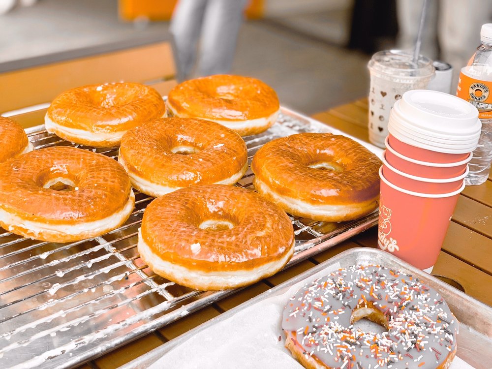 RANDY’S DONUTS 910 Photos & 321 Reviews 230 S Lake Ave, Pasadena