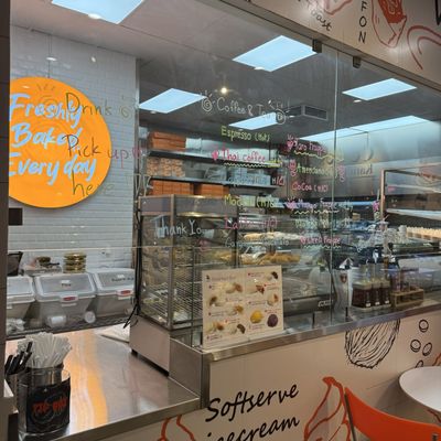 CoCo’s Kanom Thai by null