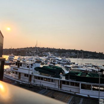 Duke's Seafood - Evening view, near sunset - Seafood Near Me - Seattle, Washington