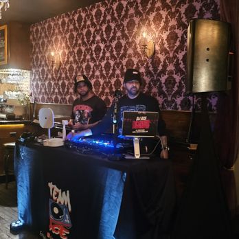 Drink - Cocktail Bars Near Me - Brooklyn, New York