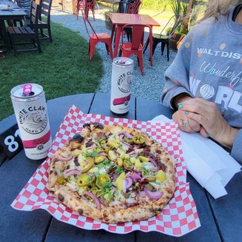 Cascadia Pizza - Lolo - Pizza Near Me - Maple Valley, Washington