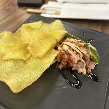 The Broth Bar - Spicy tuna with crispy wonton - Ramen Near Me - Urban Honolulu, Hawaii The Broth Bar - Spicy tuna with crispy wonton - Ramen Near Me - Urban Honolulu, Hawaii
