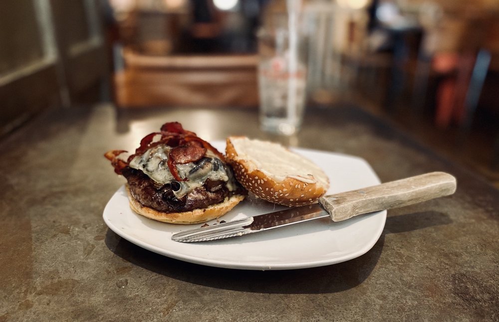 FLIPSIDE CHAGRIN FALLS Updated May 2024 136 Photos & 248 Reviews