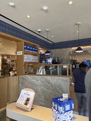 Levain Bakery by null