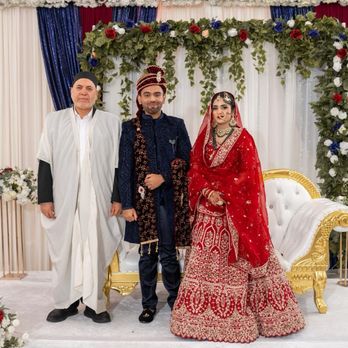 Rahman Islamic Services - Me having photo with Bride @ Groom after officiating their Nikah ( Marriage) - Officiants Near Me - Santa Clara, California Rahman Islamic Services - Me having photo with Bride @ Groom after officiating their Nikah ( Marriage) - Officiants Near Me - Santa Clara, California