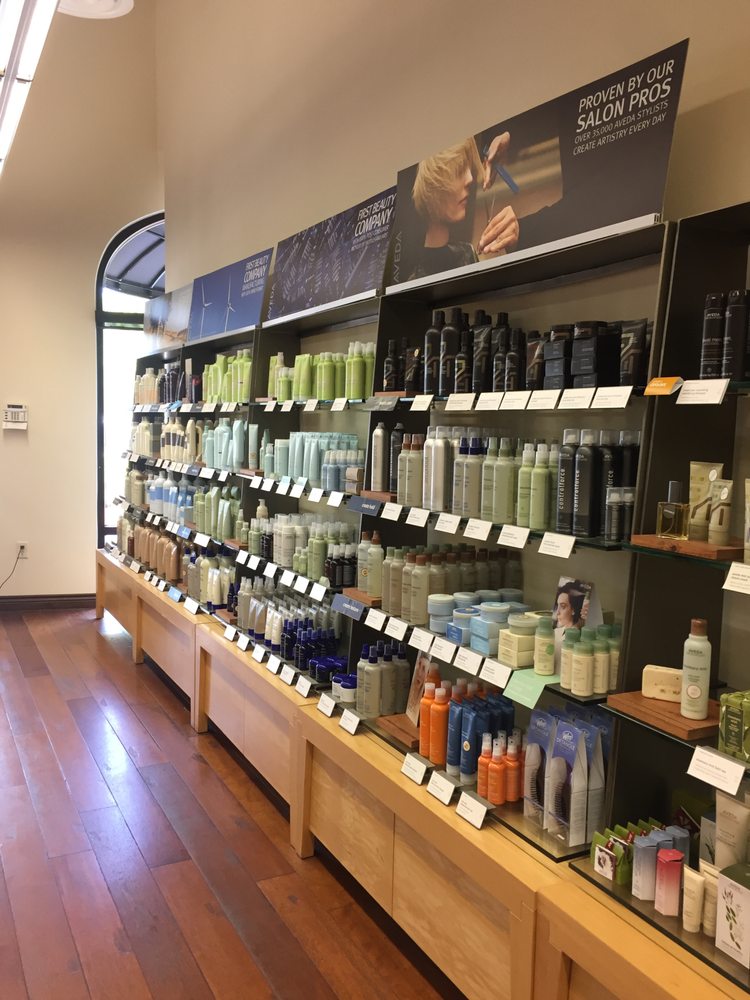 Felix Andrew Salons Image