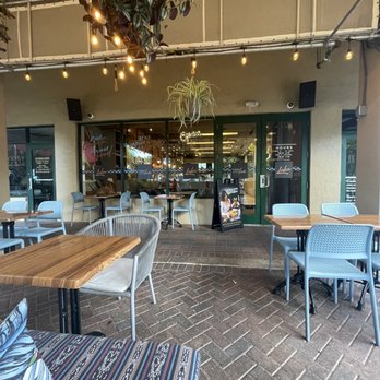 Luka Restaurant - Outdoor area - Latin American Near Me - Doral, Florida Luka Restaurant - Outdoor area - Latin American Near Me - Doral, Florida