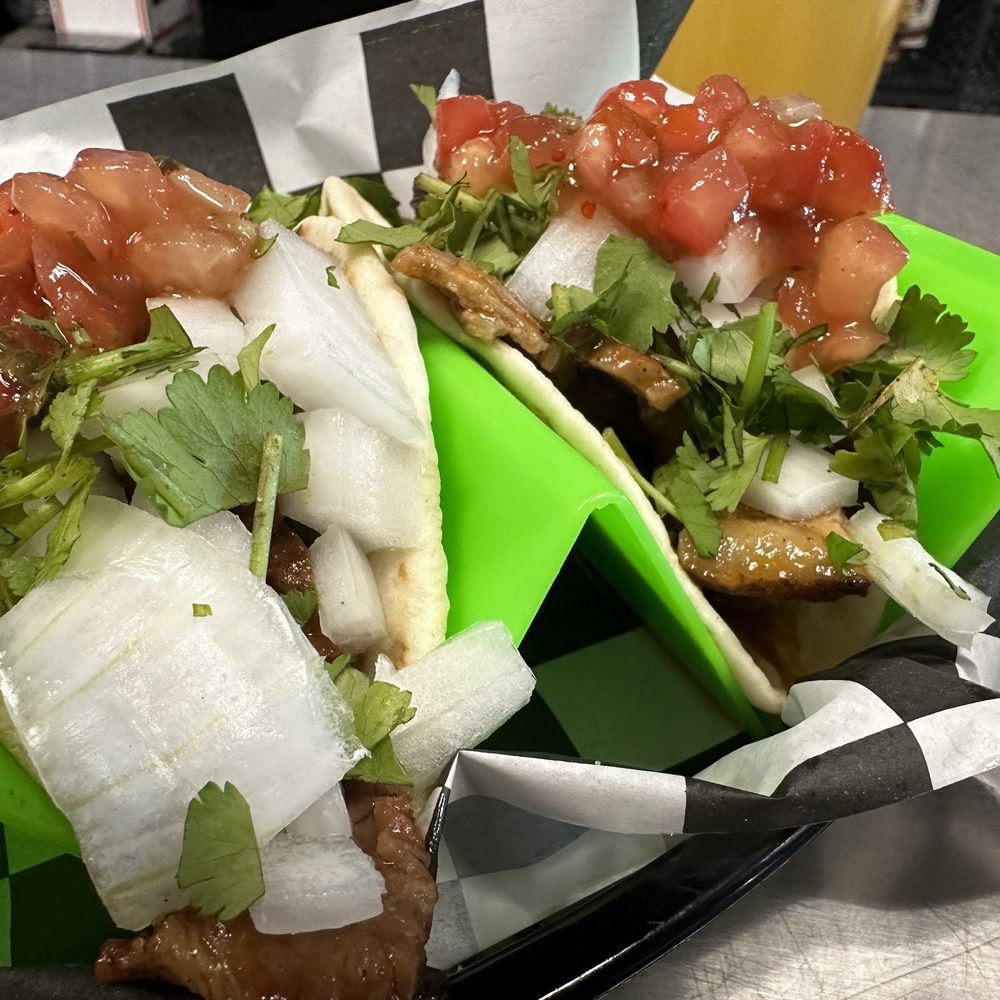 Cosmic Bottles - Brisket Tacos - Beer Bar Near Me - Covington, Washington