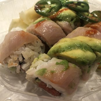 Sushi Kuchi - Pink roll - Japanese Near Me - Carlsbad, California Sushi Kuchi - Pink roll - Japanese Near Me - Carlsbad, California