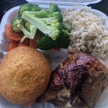 Chicks Natural - Lunch Special 1/4 chicken white with brown rice and veggies - American Near Me - Encinitas, California