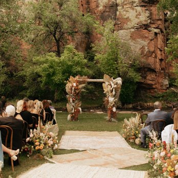A florae - Wedding Planning Near Me - Longmont, Colorado