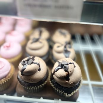 Valentine Sweets - Patisserie/Cake Shop Near Me - Pasadena, California Valentine Sweets - Patisserie/Cake Shop Near Me - Pasadena, California