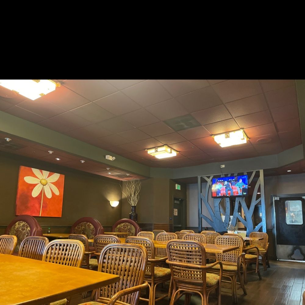 Shangri La - Dining room - Sushi Bars Near Me - Lodi, California Shangri La - Dining room - Sushi Bars Near Me - Lodi, California